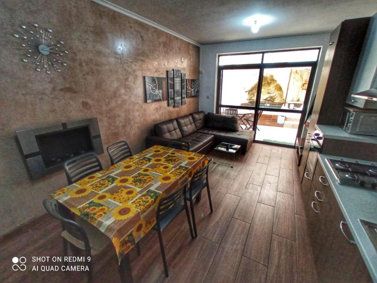 Town House With Private Pool In Village Centre Kalkara エクステリア 写真