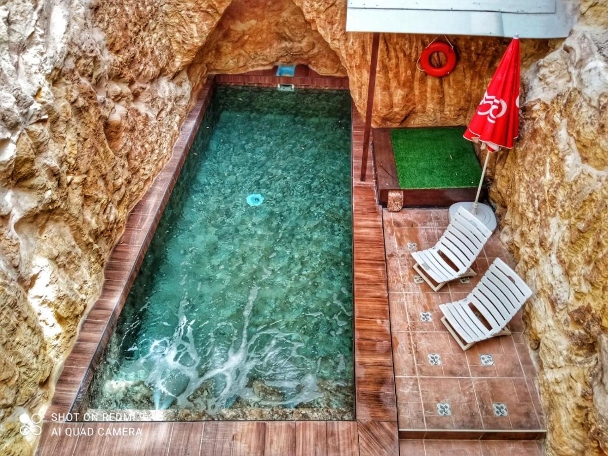 Town House With Private Pool In Village Centre Kalkara エクステリア 写真
